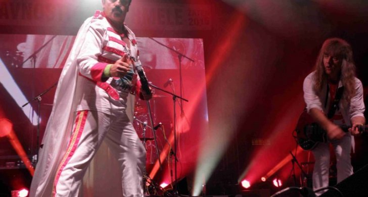 0p9028020.jpg